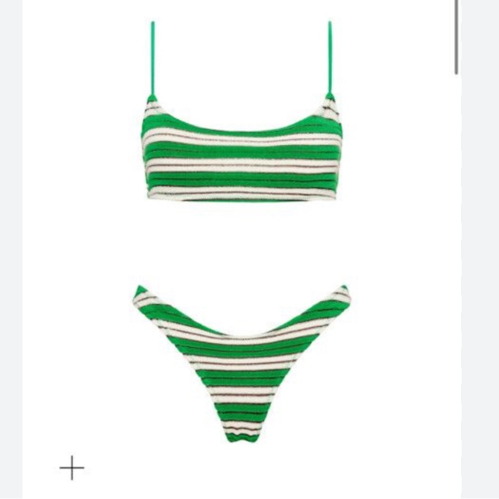 BRAND NEW TRIANGL SWIMSUIT💚💚💚
